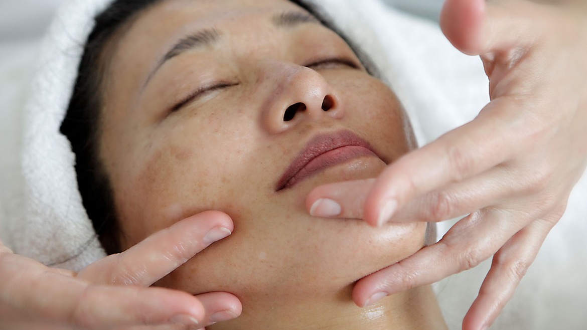 Japanese Zen Facial Massage